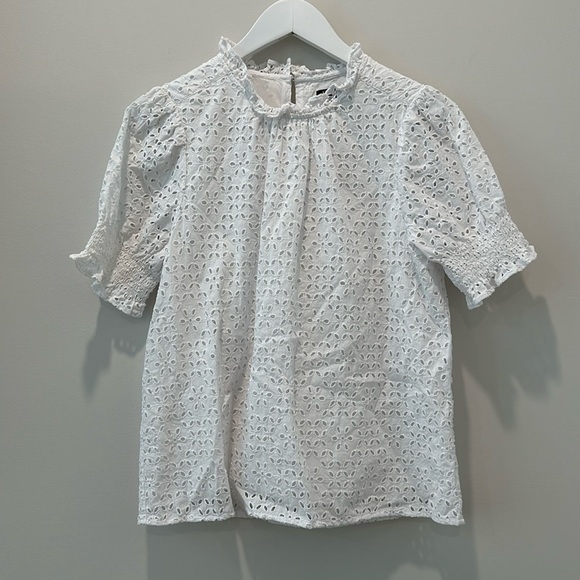 J Crew Smocked Puff Sleeve Top In Eyelet White Size Small Broderie Ruffle Smock - Picture 2 of 7